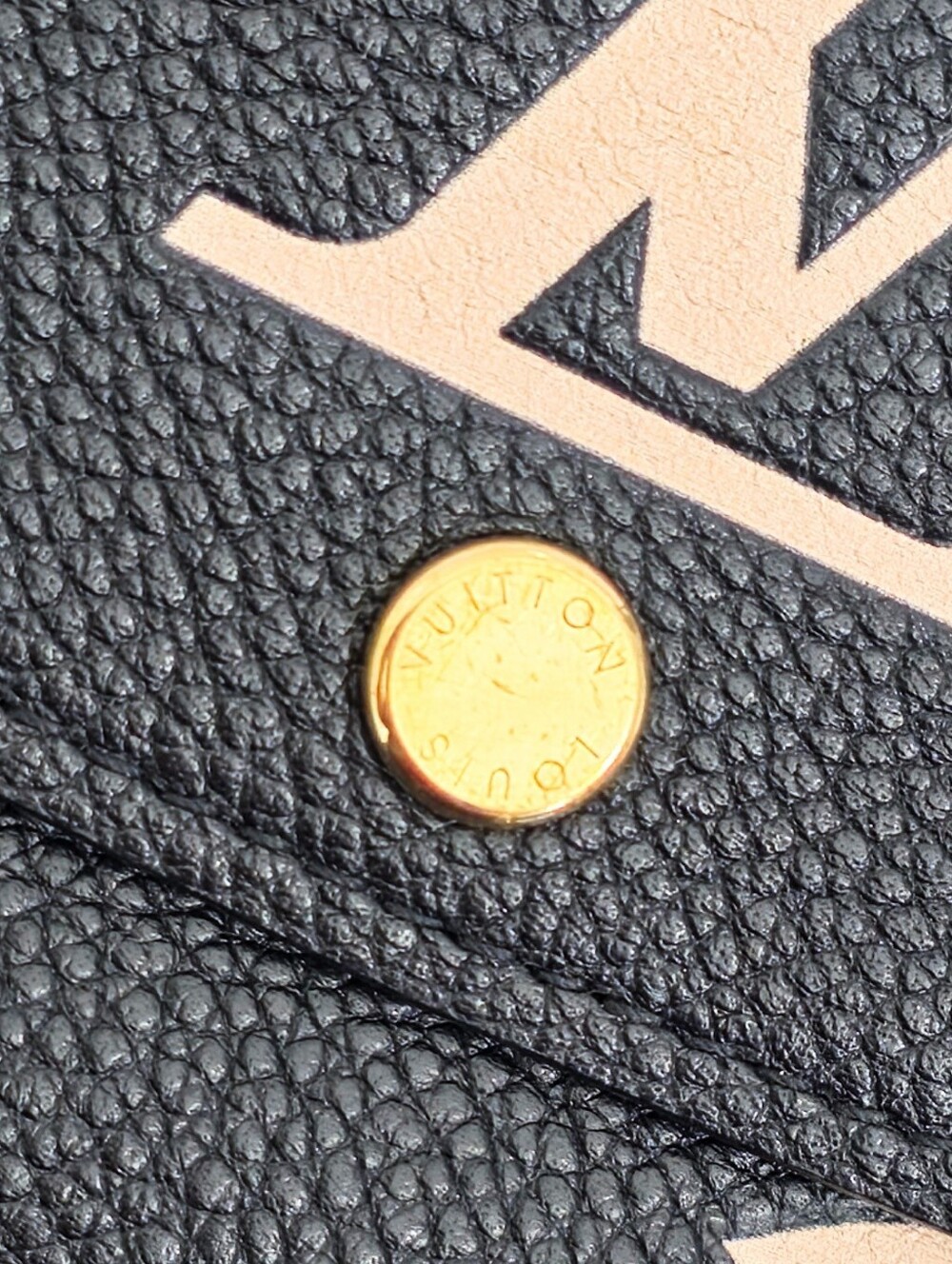 Louis Vuitton Emilie Monogram Empreinte Bicolor Long Wallet - Picture 6 of 16